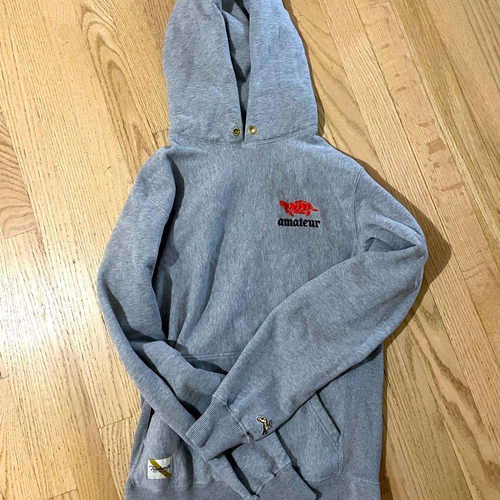 Fun early edition Trackhouse sweatshirt.